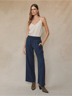 Bella Dahl Smocked Waist Wide Leg Pants – Endless Sea 🌊